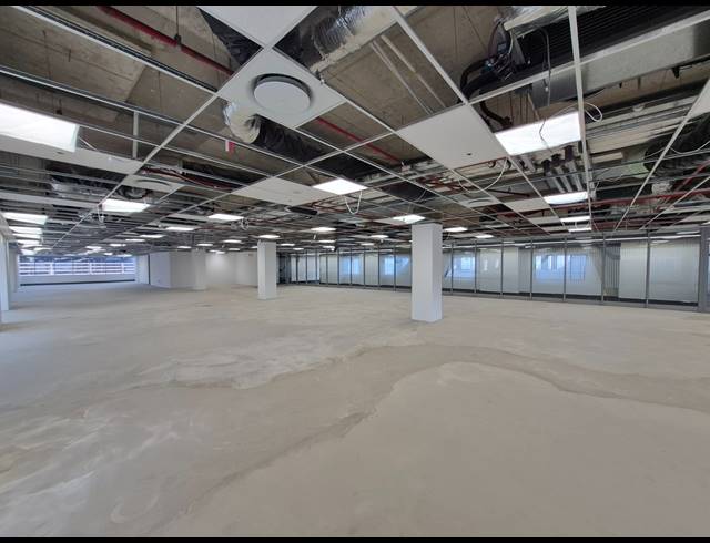 242M² OFFICE TO LET IN SANDTON CENTRAL